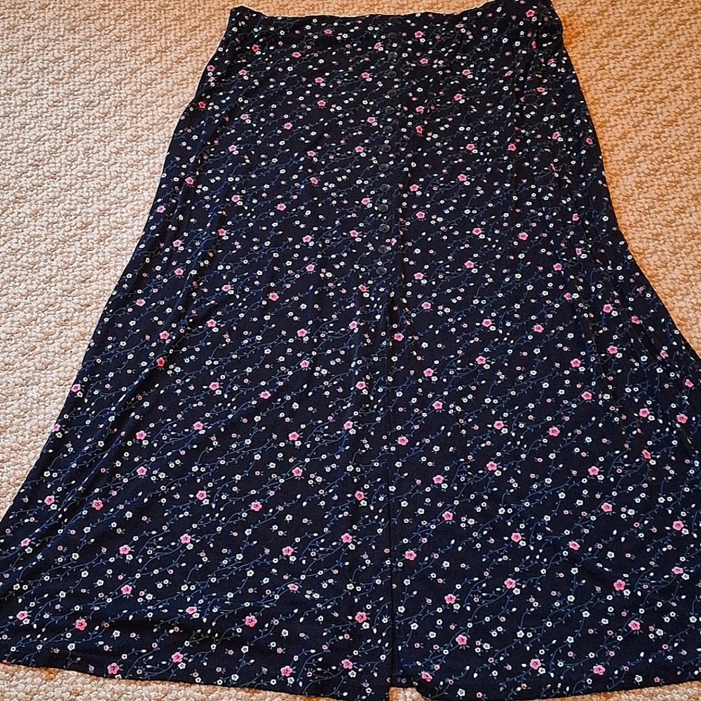 BRIGGS NEW YORK Beautiful Maxi Skirt 2XL.